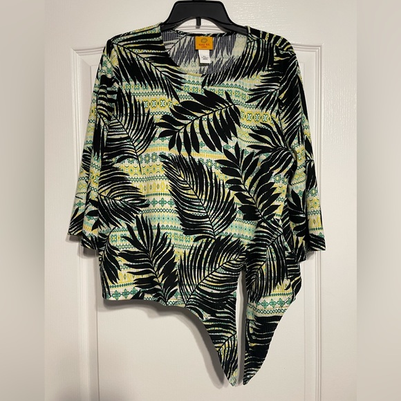 Ruby Rd.Petite Large front tying asymmetric tropical blouse - Picture 2 of 4